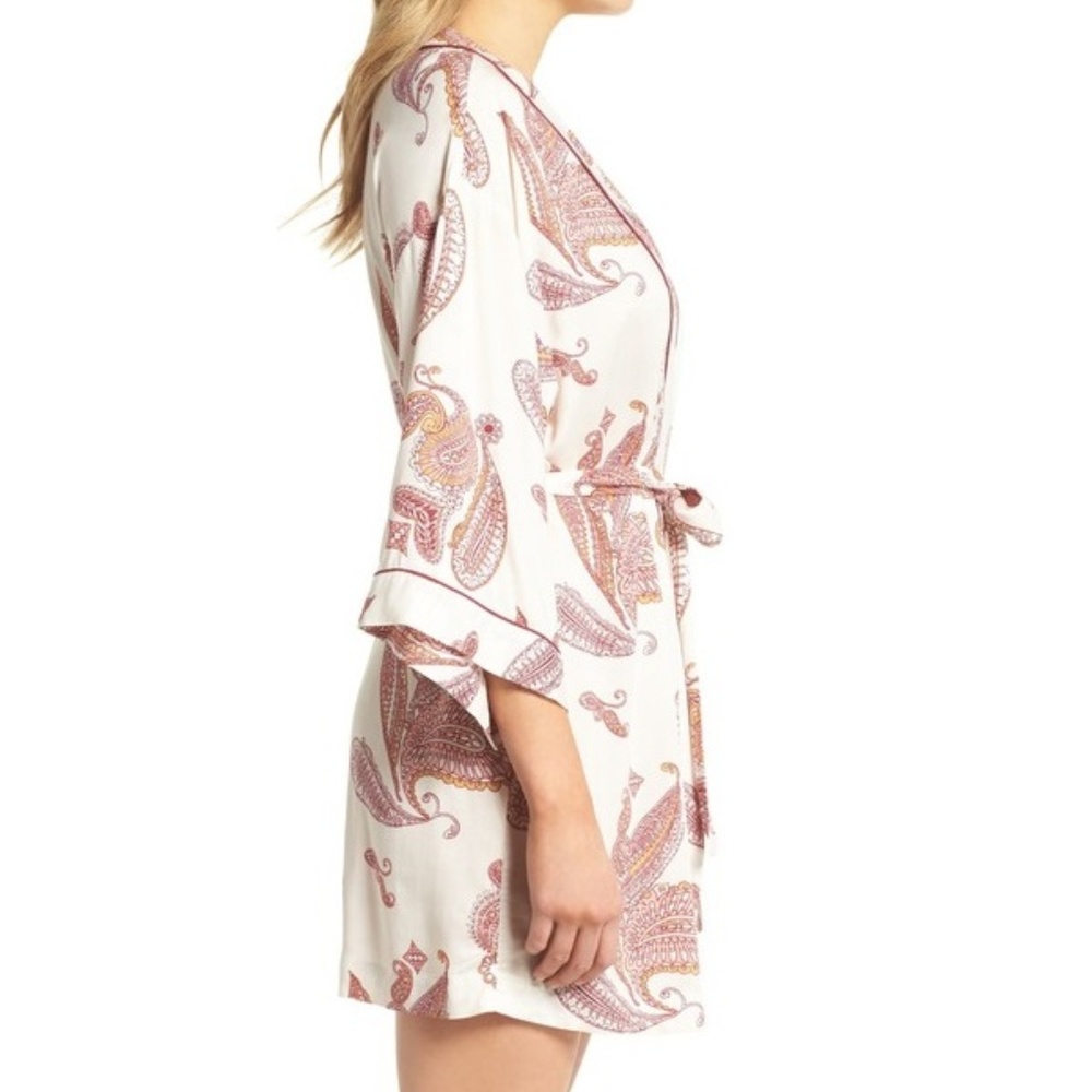 Nordstrom Lingerie Sweet Dreams Short Robe size L - Picture 3 of 8